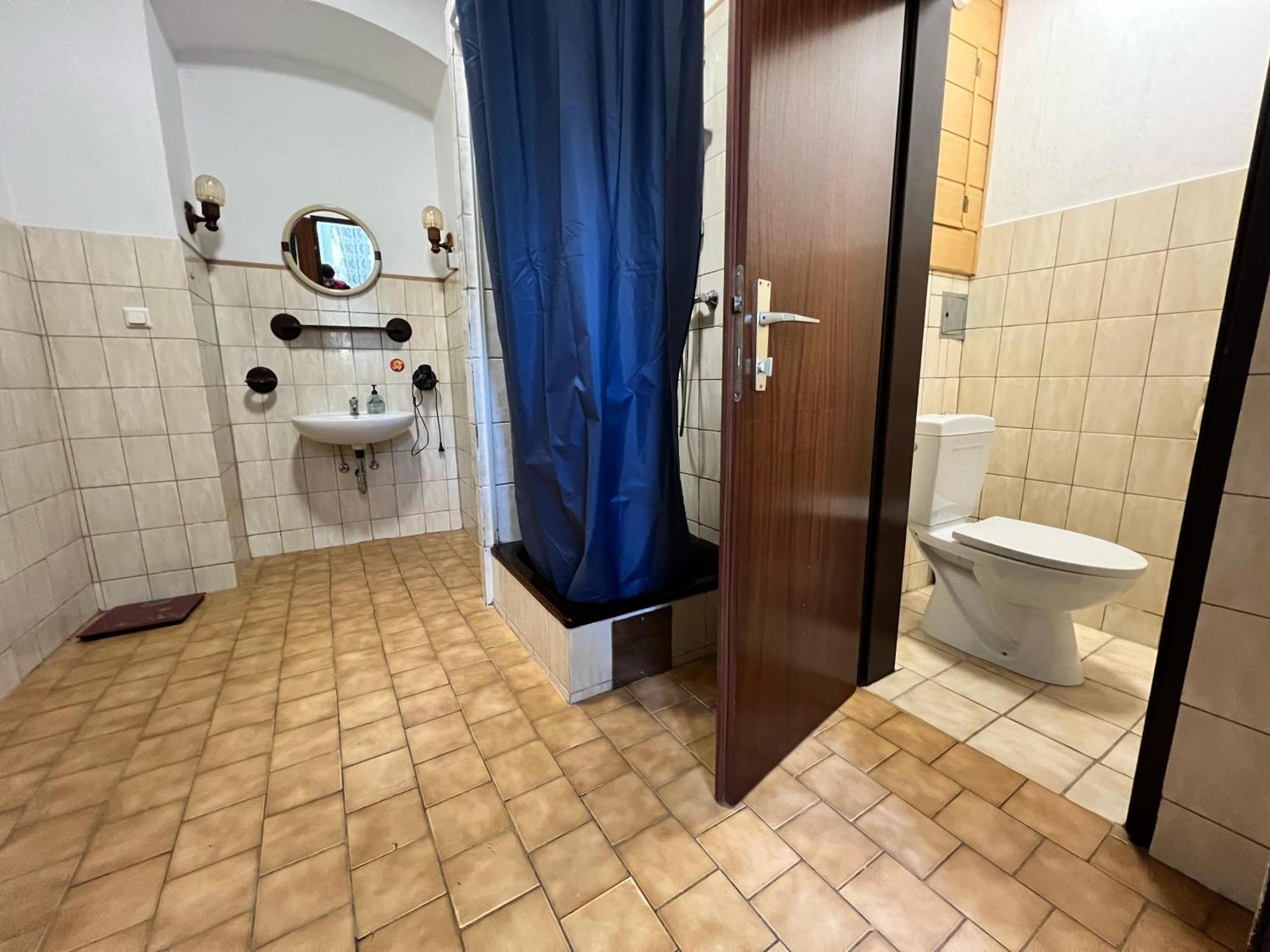 Welcoming 3br Shared Apt-near Bahnhof Meidling Appartement *