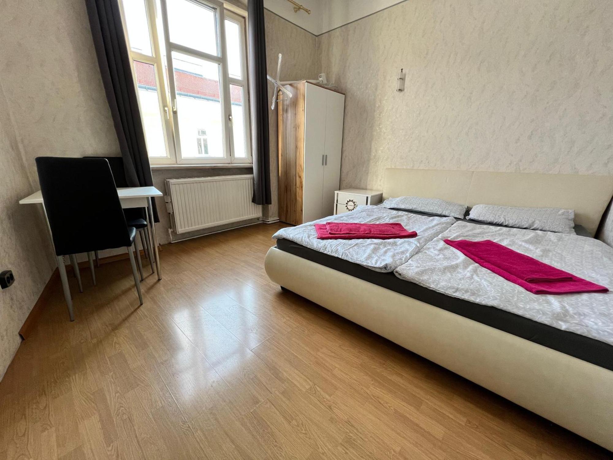 Welcoming 3br Shared Apt-near Bahnhof Meidling Wien